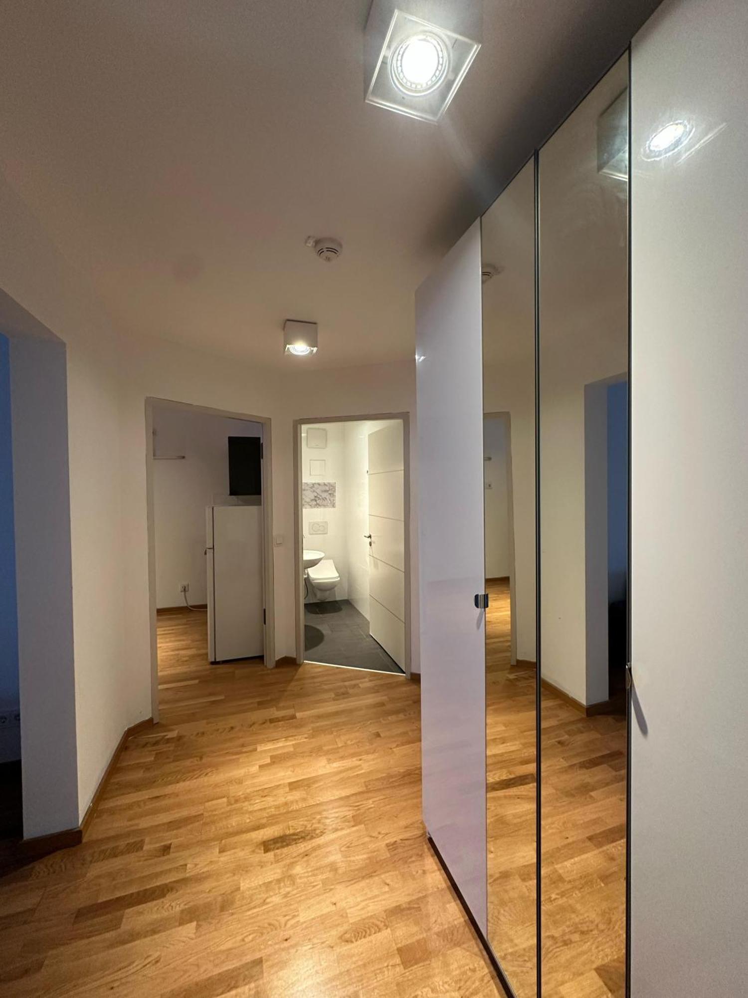 Al Nafurah Apartments Мюнхен Экстерьер фото