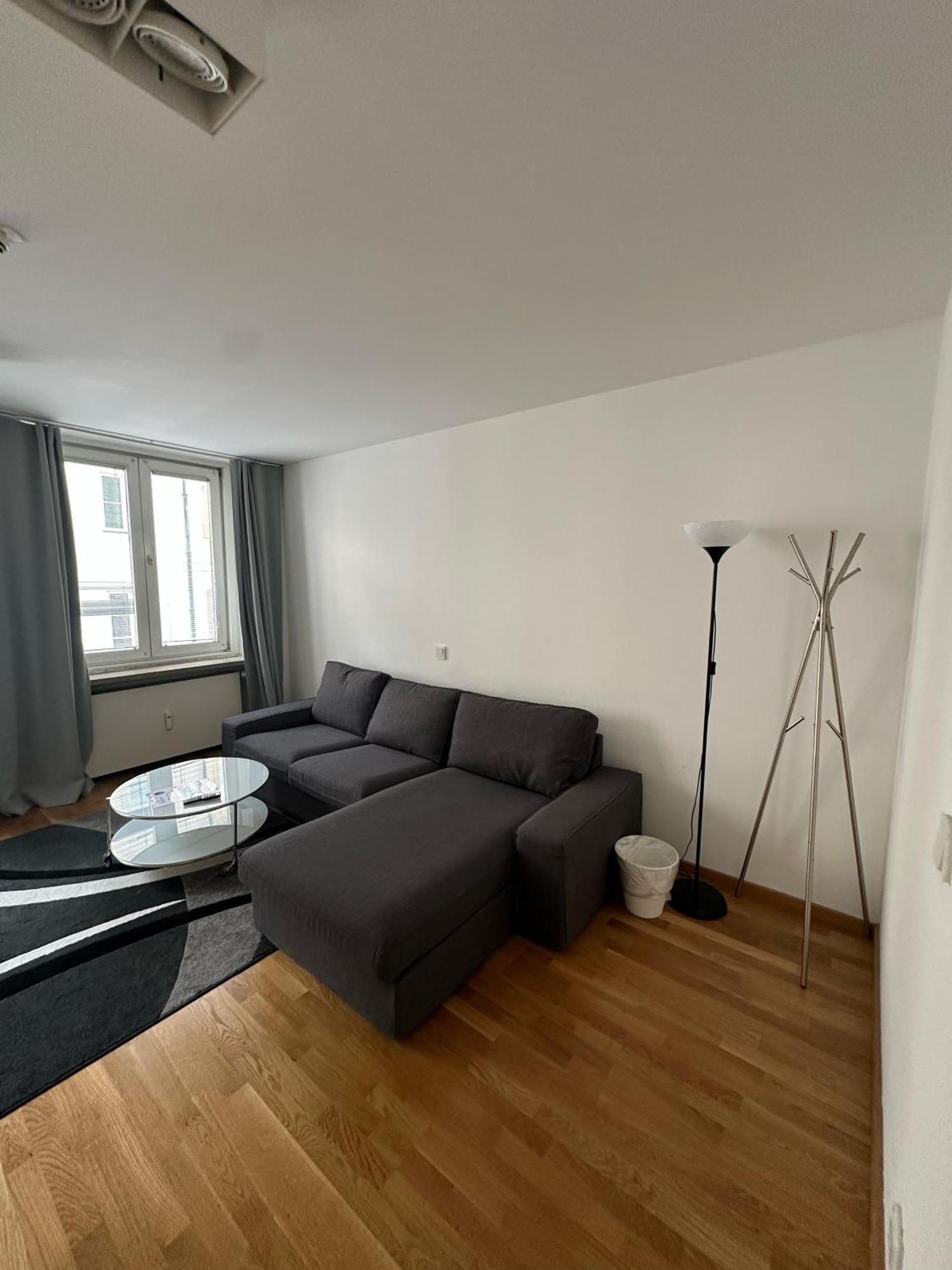 Al Nafurah Apartments Мюнхен Экстерьер фото